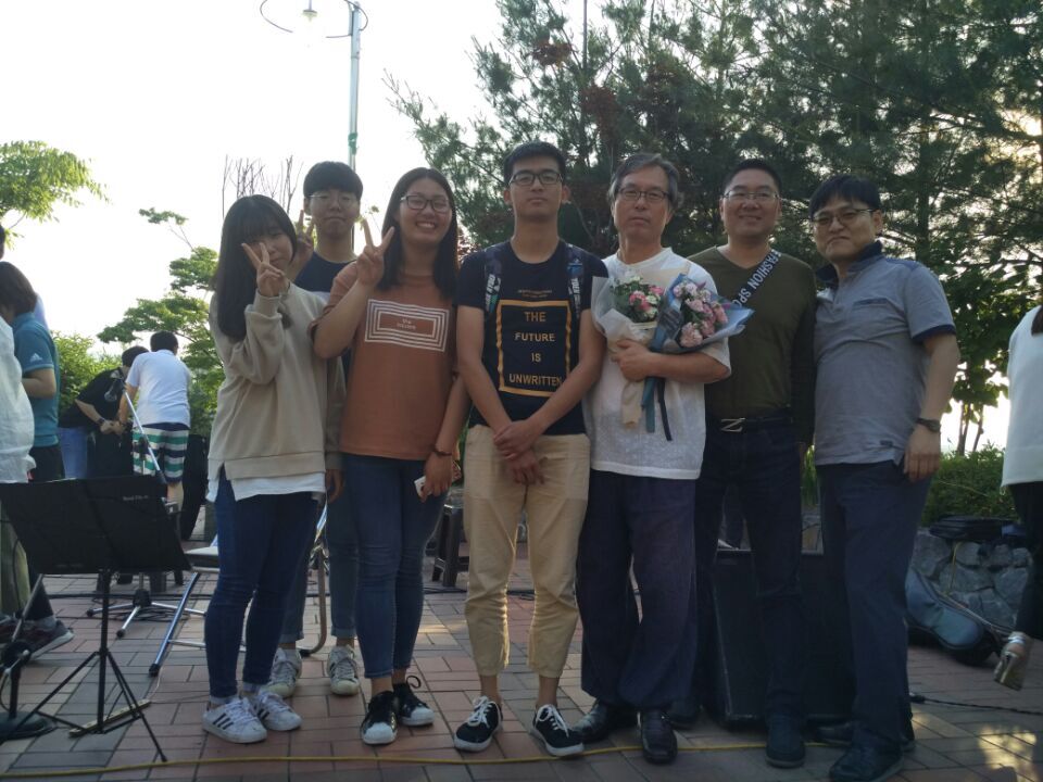 2016金沙js6666登录入口7名交换生和1名老师在韩国学习生活行程过半